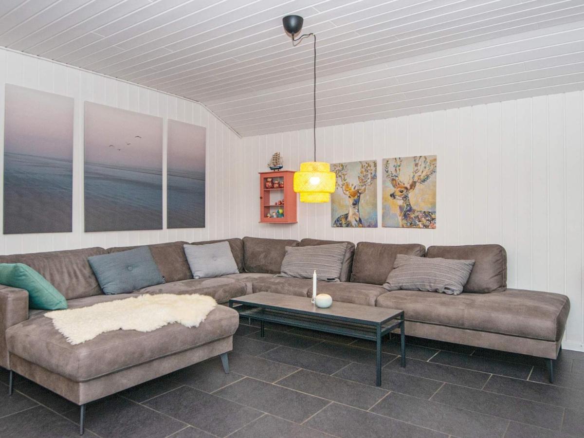 Holiday Home Lyngvej IV Fjerbaek Exterior photo